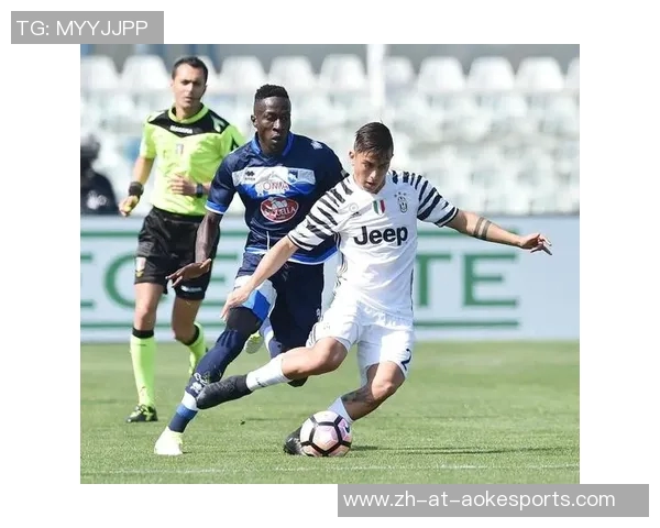 中国足球球星的一天:训练、比赛与生活的背后故事与心路历程 中国足球球星的一天:训练、比赛与生活的背后故事与心路历程