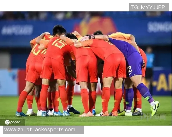 中国足球世界级球星年薪水平与国际顶尖球员收入差距分析